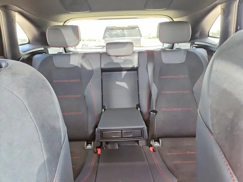 2025 MERCEDES-BENZ GLA 250  