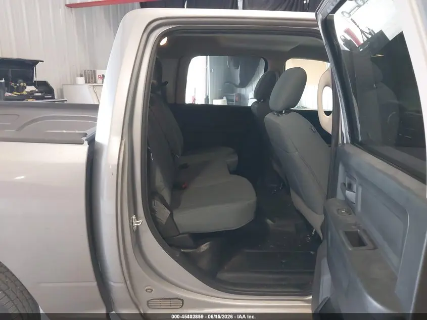2019 RAM 1500 CLASSIC  