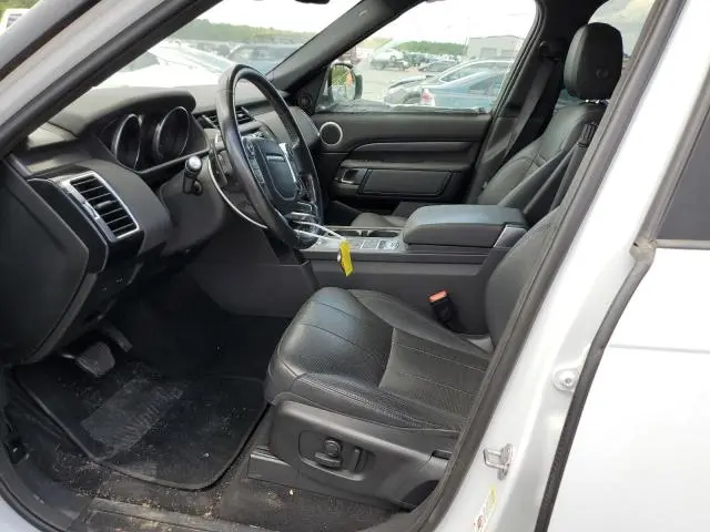 2017 LAND ROVER DISCOVERY SE  