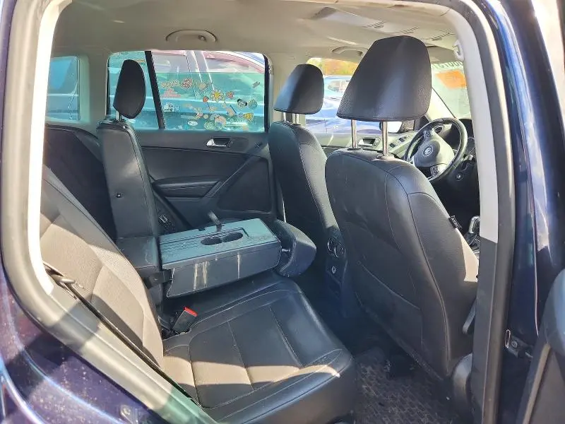 2013 VOLKSWAGEN TIGUAN S  