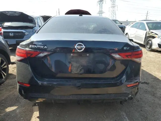 2022 NISSAN SENTRA SV  
