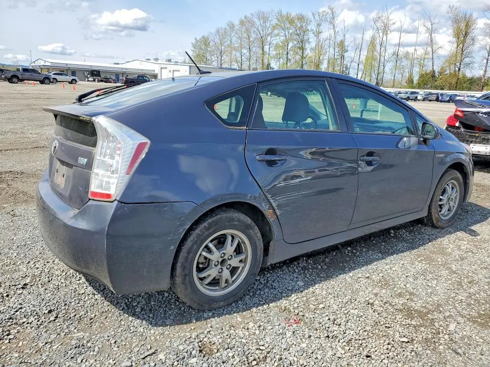 2010 TOYOTA PRIUS II  