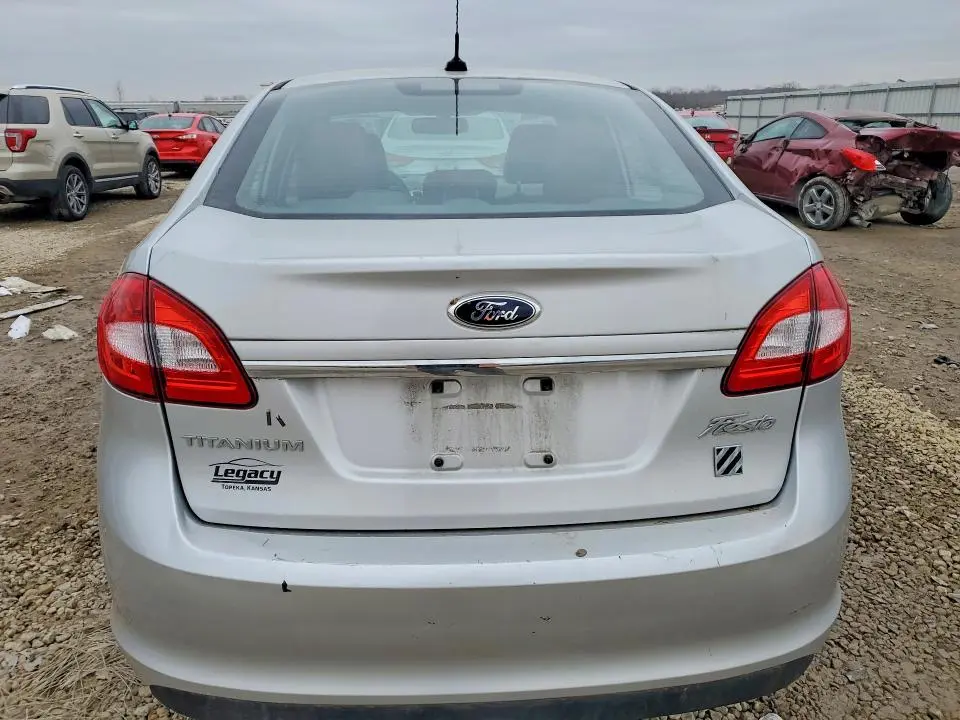 2013 FORD FIESTA TITANIUM  