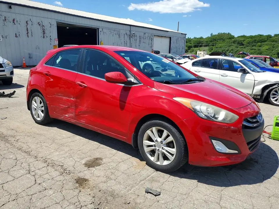 2013 HYUNDAI ELANTRA GT BASE  