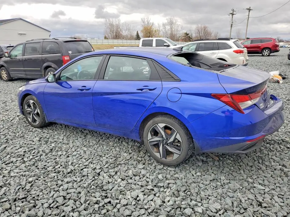 2023 HYUNDAI ELANTRA SEL  