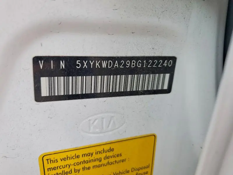 2011 KIA SORENTO SX  