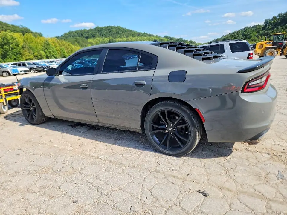 2018 DODGE CHARGER SXT  