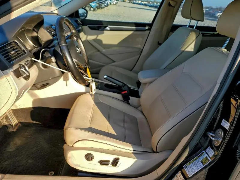 2018 VOLKSWAGEN PASSAT S  