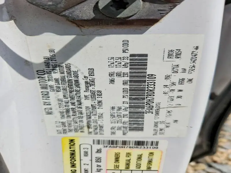 2013 FORD FUSION SE  