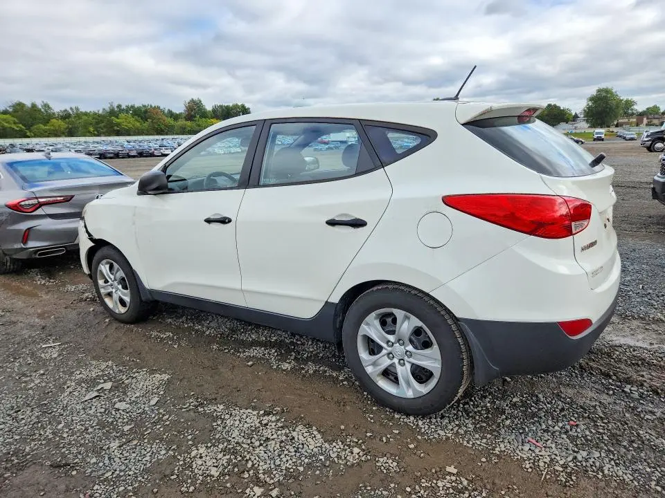 2011 HYUNDAI TUCSON GL  