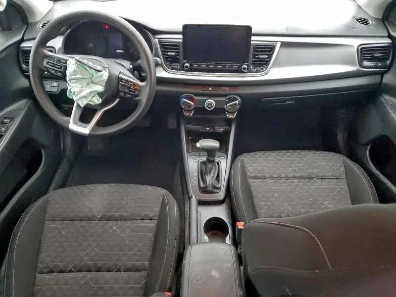 2023 KIA RIO LX  