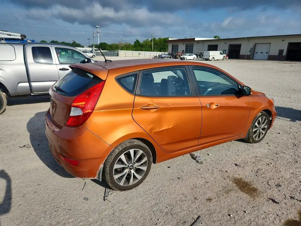 2015 HYUNDAI ACCENT SPORT  
