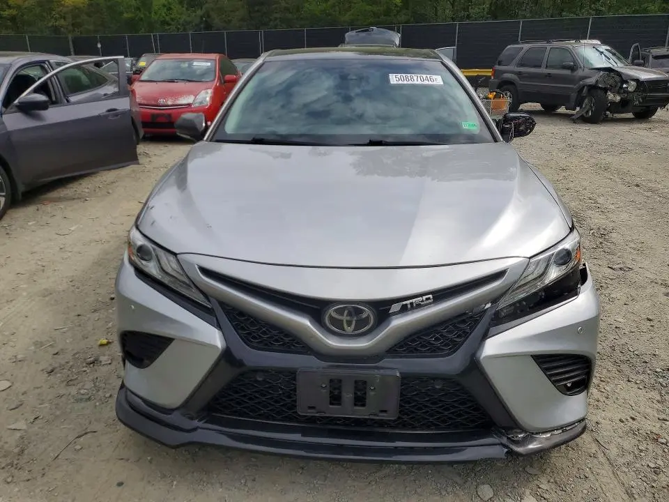 2018 TOYOTA CAMRY XSE  