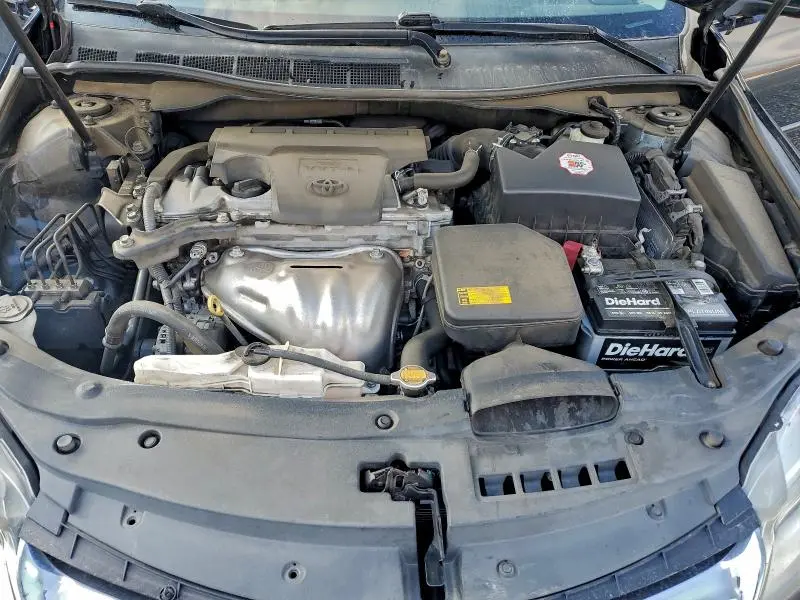 2015 TOYOTA CAMRY LE  