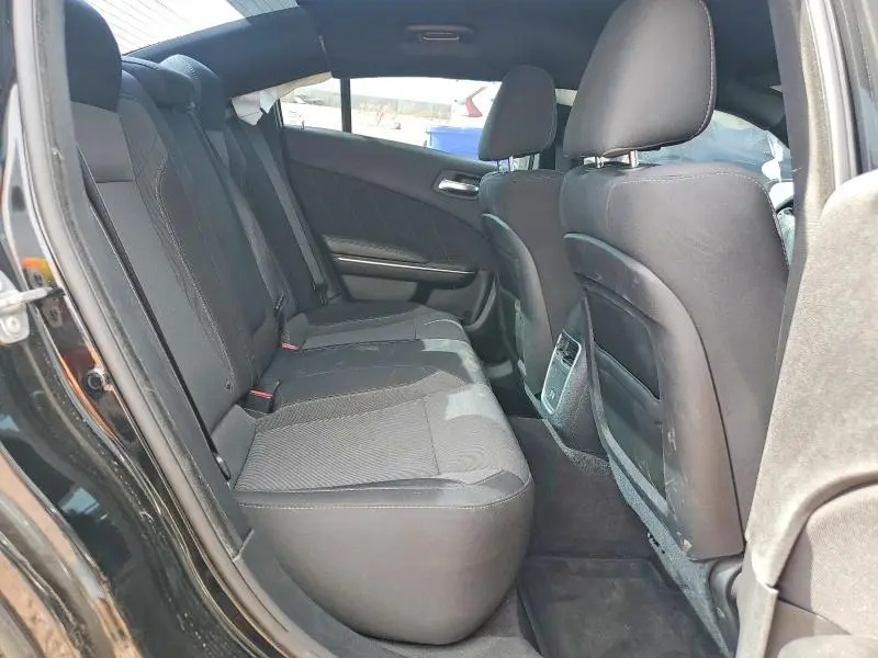 2016 DODGE CHARGER SXT  