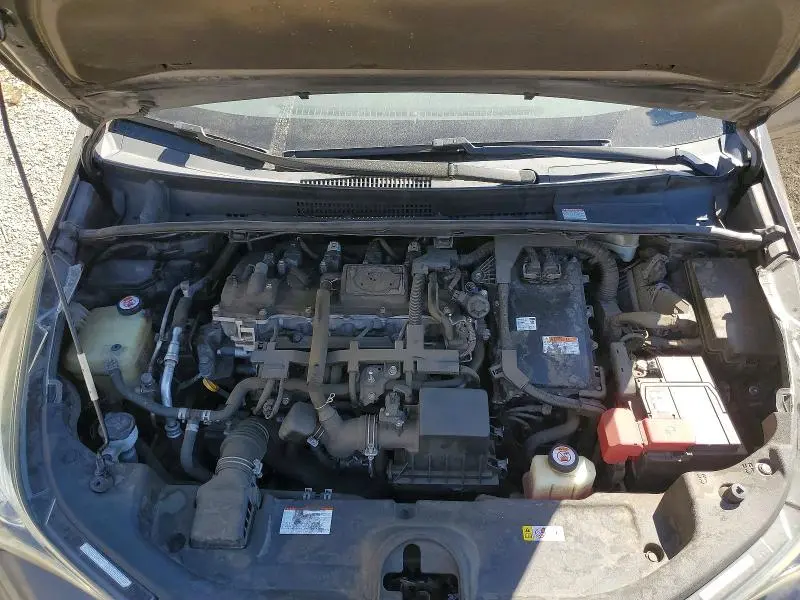 2018 TOYOTA PRIUS THREE  