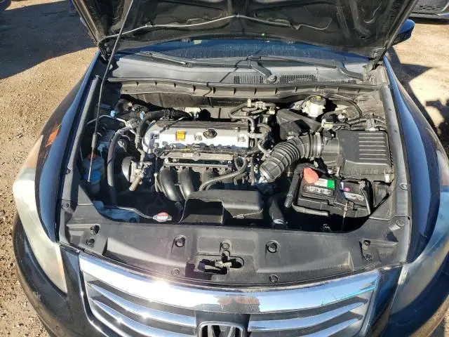 2011 HONDA ACCORD LX  