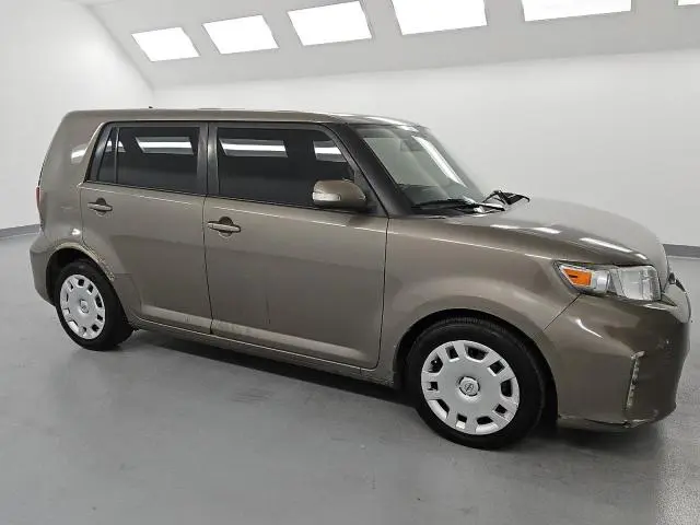 2015 TOYOTA SCION XB   