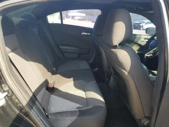 2017 DODGE CHARGER SE  