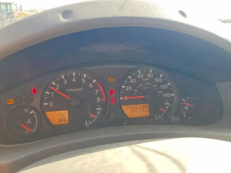 2012 NISSAN FRONTIER S  