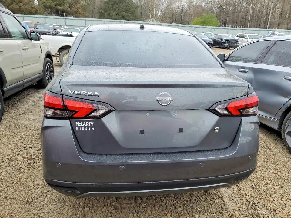 2025 NISSAN VERSA S  