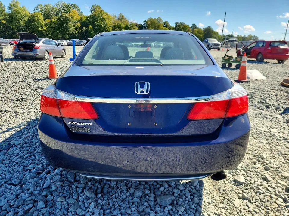 2013 HONDA ACCORD LX  