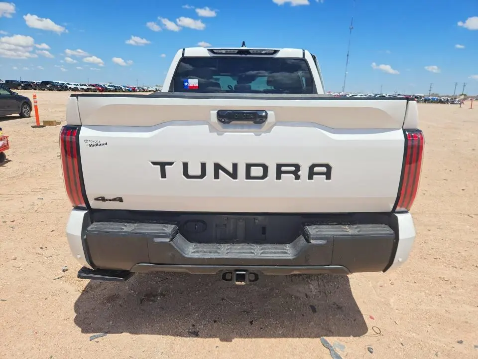 2026 TOYOTA TUNDRA LIMITED  