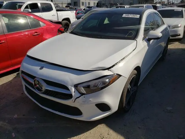2020 MERCEDES-BENZ A 220