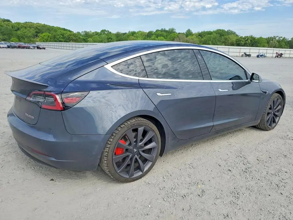 2020 TESLA MODEL 3   