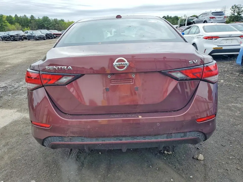 2021 NISSAN SENTRA SV  