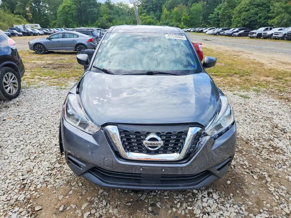 2020 NISSAN KICKS S  