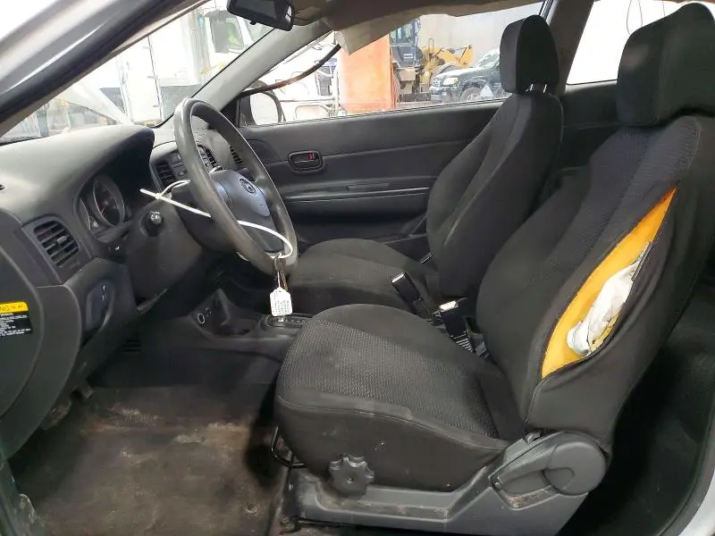 2010 HYUNDAI ACCENT GS  