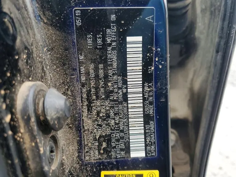 2019 TOYOTA HIGHLANDER SE  