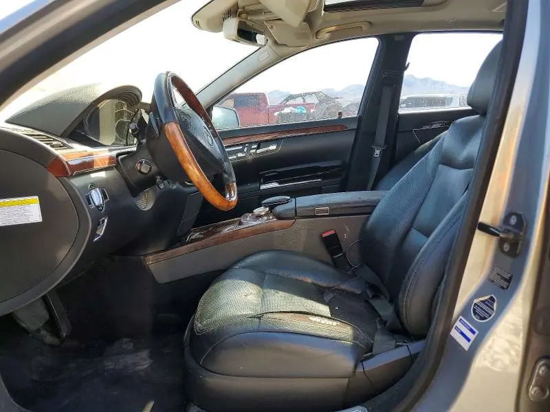 2010 MERCEDES-BENZ S 550  
