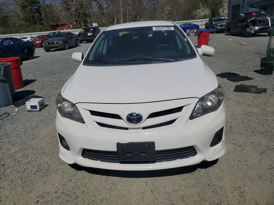 2013 TOYOTA COROLLA S  