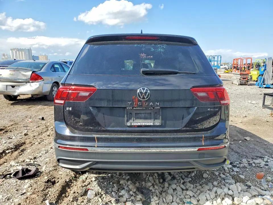 2023 VOLKSWAGEN TIGUAN SE  