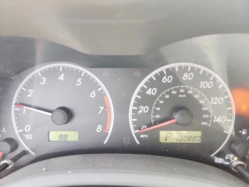 2010 TOYOTA COROLLA LE  