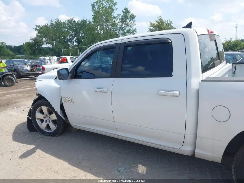 2013 RAM 1500 SPORT
