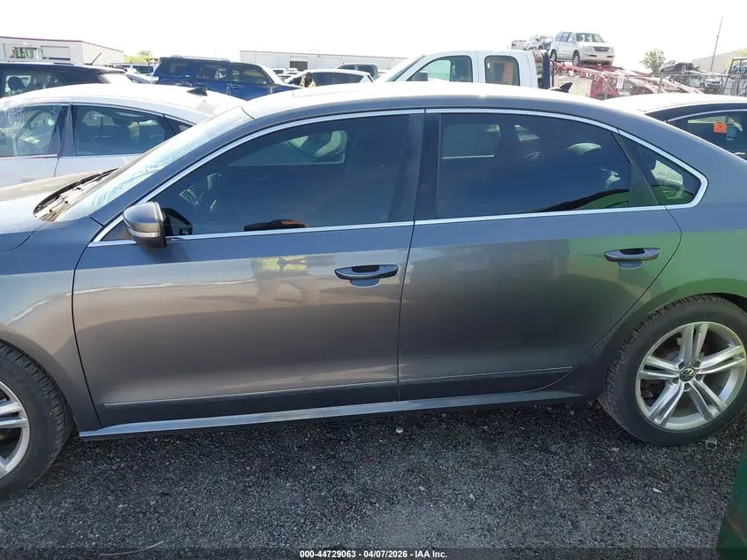 2015 VOLKSWAGEN PASSAT 2.0L TDI SEL PREMIUM