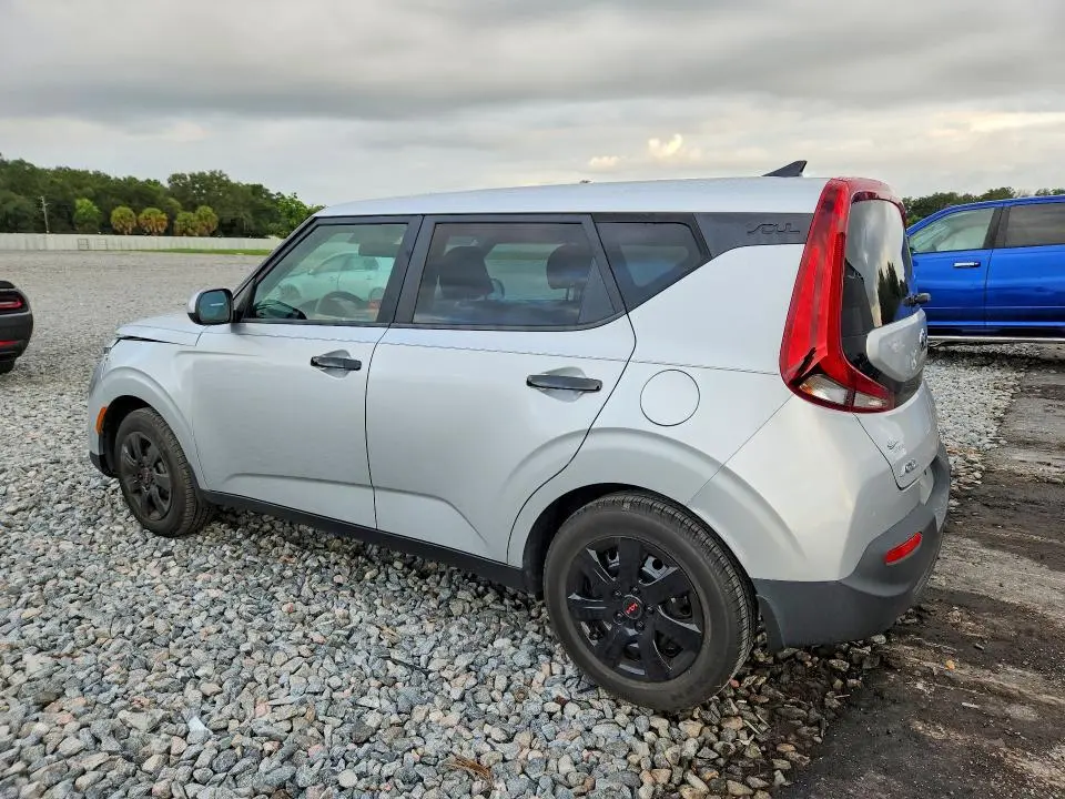 2021 KIA SOUL LX  
