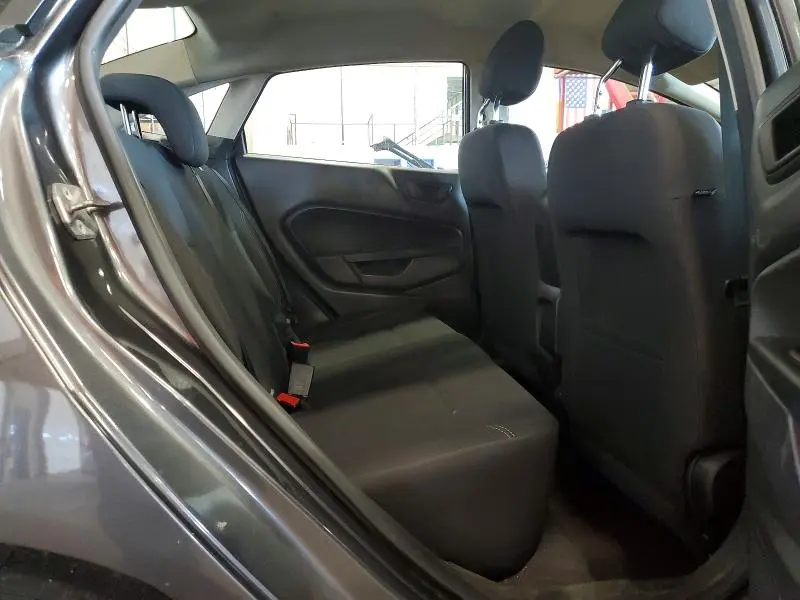 2018 FORD FIESTA SE  