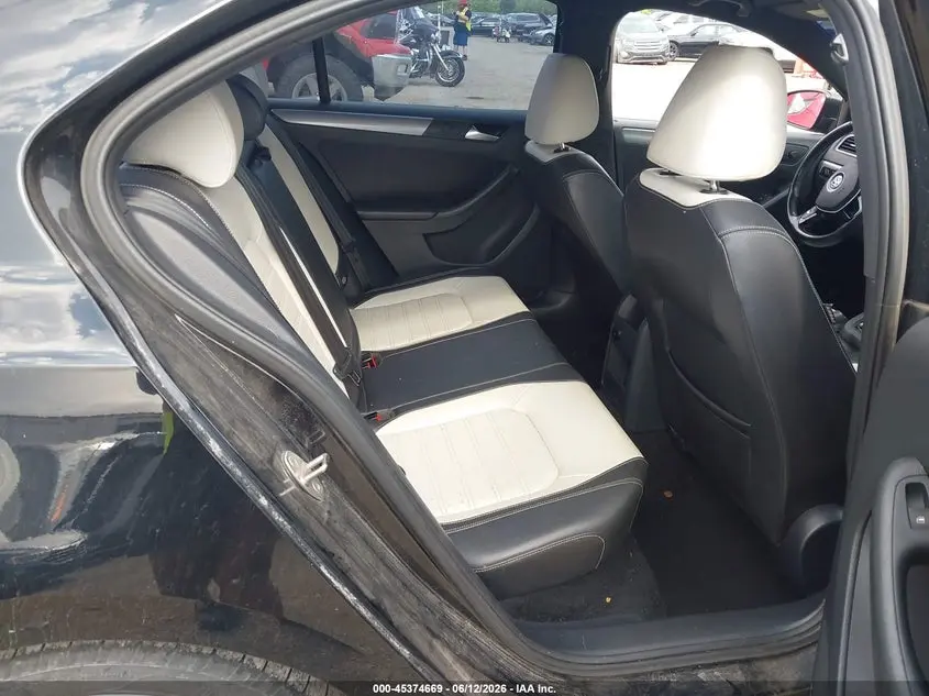 2016 VOLKSWAGEN JETTA 1.8T SPORT