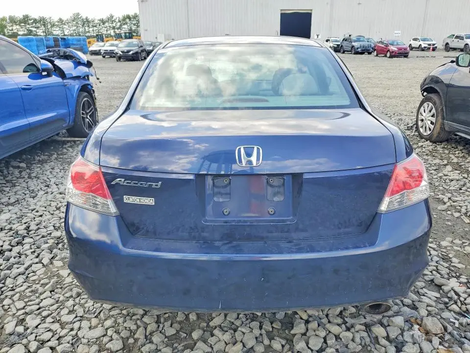 2010 HONDA ACCORD LXP  