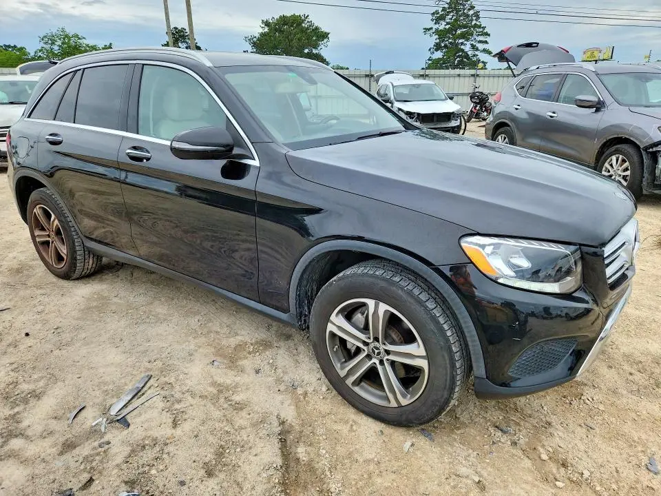 2019 MERCEDES-BENZ GLC 300 4MATIC  