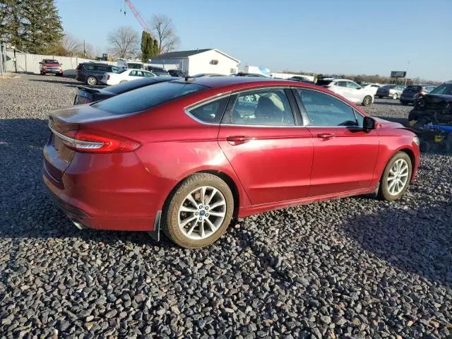 2017 FORD FUSION SE  