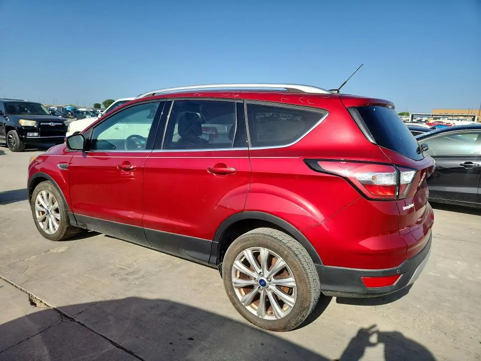 2017 FORD ESCAPE TITANIUM  
