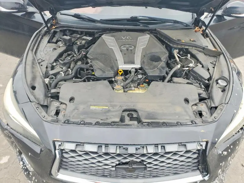 2018 INFINITI Q50 LUXE  