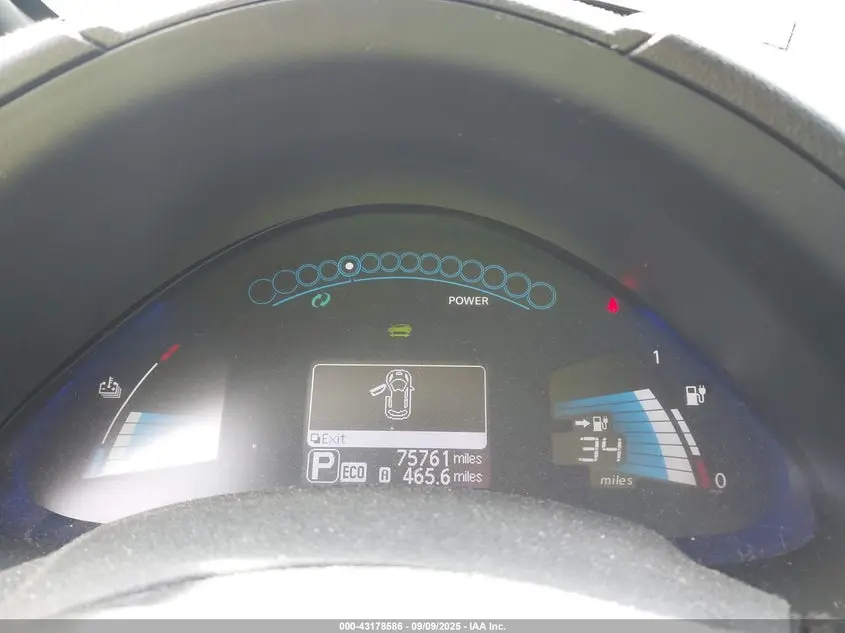 2013 NISSAN LEAF SV