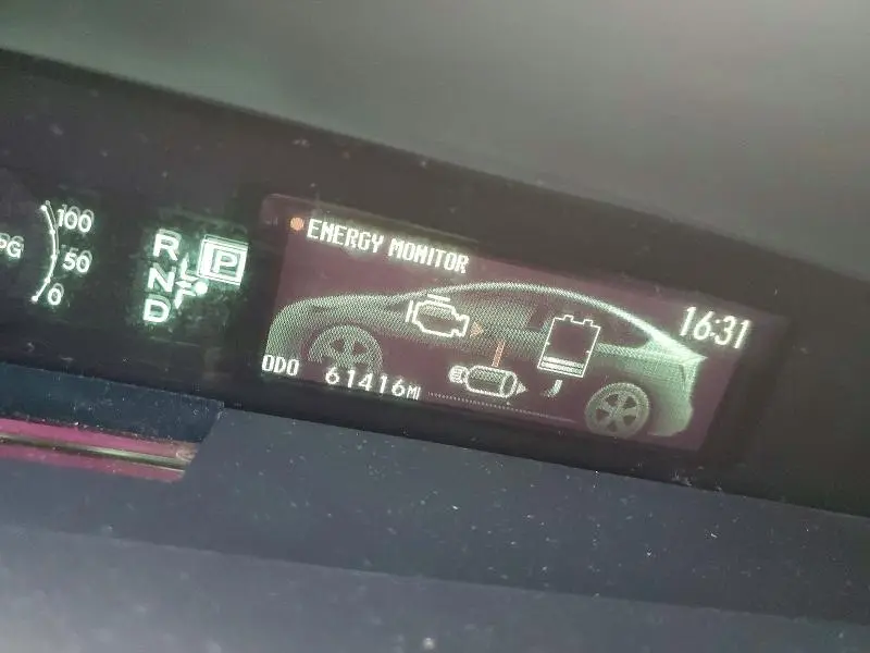 2015 TOYOTA PRIUS ONE  