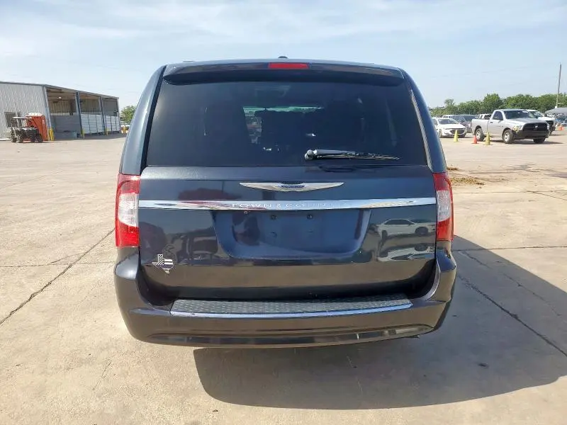 2013 CHRYSLER TOWN & COUNTRY TOURING  